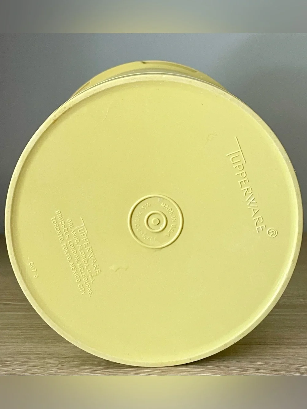 Vintage 1970s Tupperware Servalier Harvest Gold Canister Set of 3!